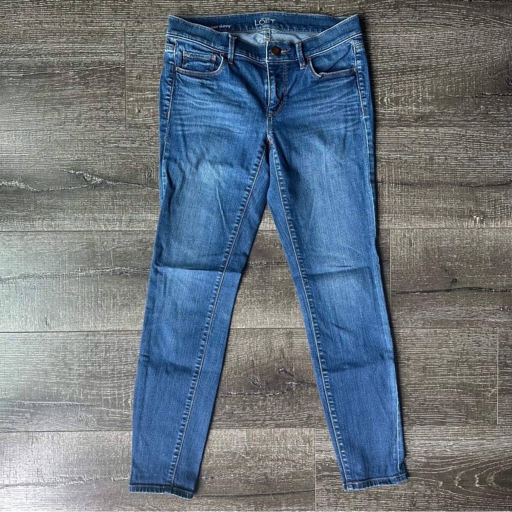 LOFT Women’s Super Skinny Mid-Rise Blue Denim Jeans - Size 26/2